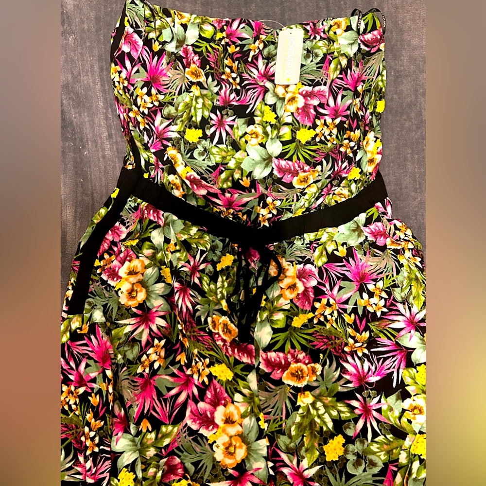Ladies floral print strapless romper size 1x, 100% rayon